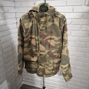 Bluenotes Men's Size Medium Camouflage Print Quilted Lining Jacket w/ Hood